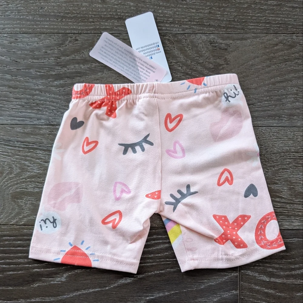 NWT Dot Dot Smile Lot of 2 Heart Unicorn Rainbow Kick Shorts Size 3/4